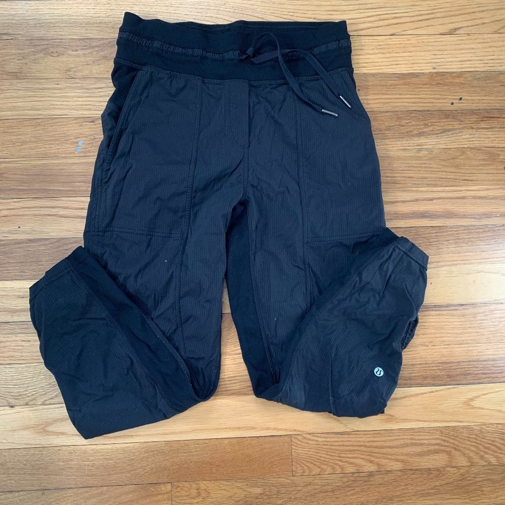 Black Lululemon Crop Pants